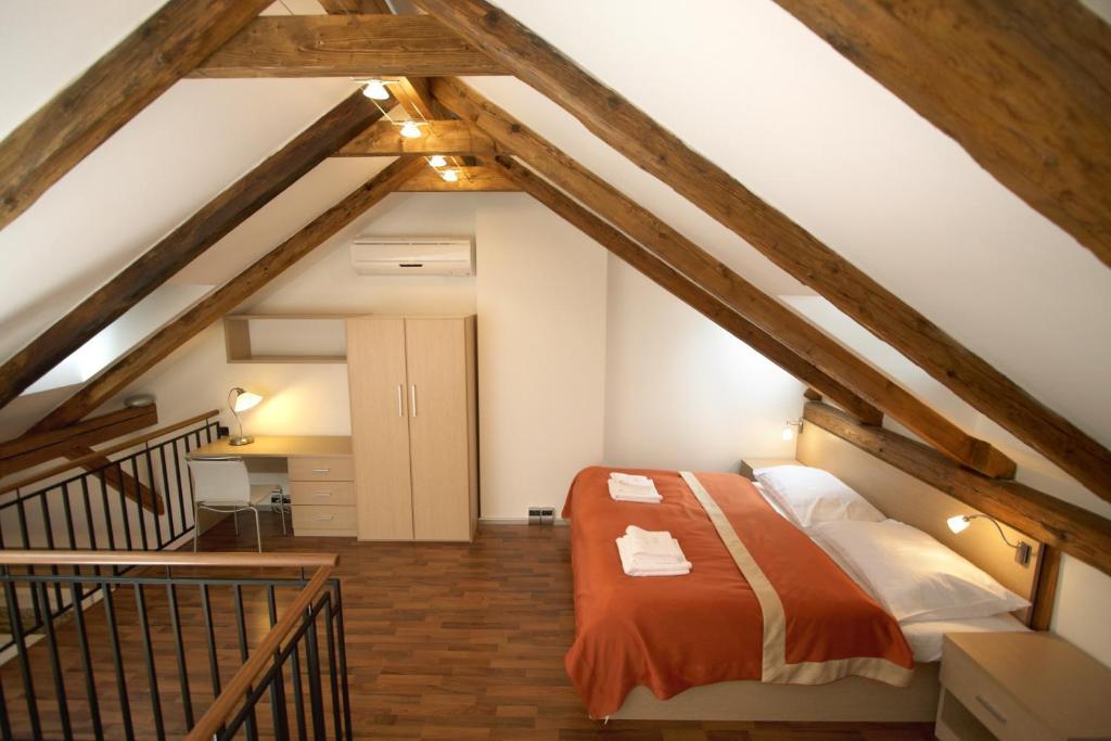 Aparthotel U Cerne Veze 4*