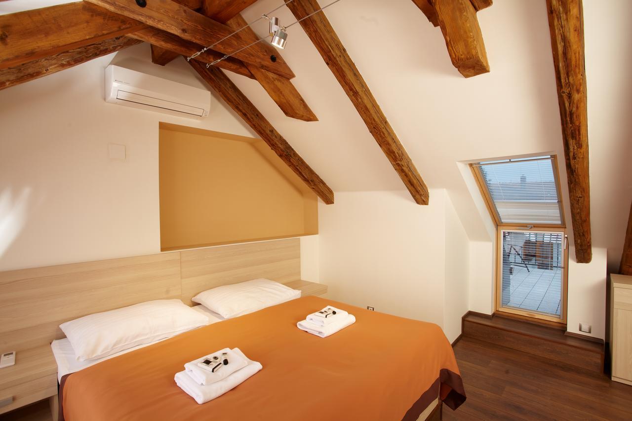 Aparthotel U Cerne Veze Ceske Budejovice